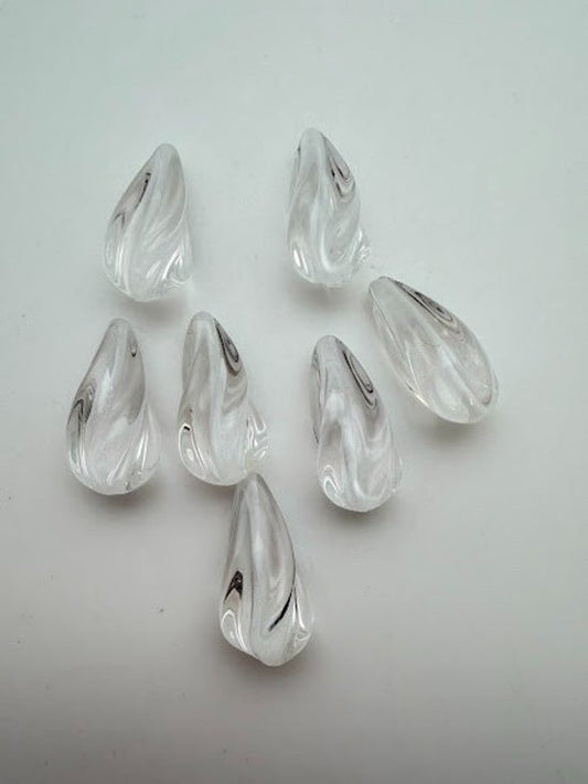 Spiral Tear Drop 30mm Clear