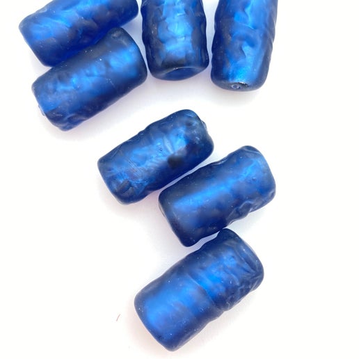 Baroque Tube 22x12mm Montana Sapphire - YAYIN