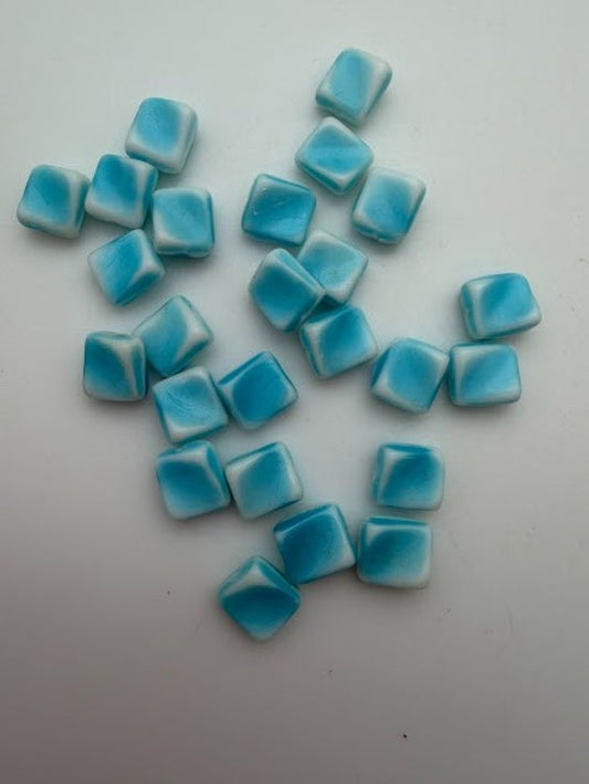 Vintage Glass Square 10mm Two-Tone Aqua