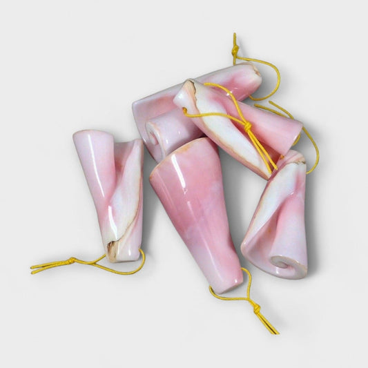 Queen Conch Cone Shape Pendant (1pc)