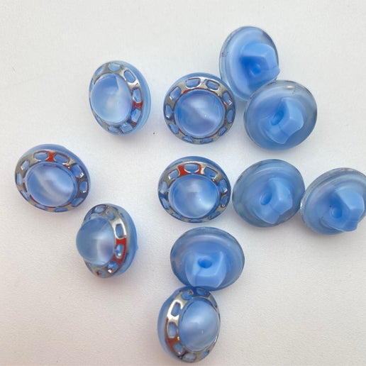Button 10mm Lt Sapphire/silver - BUTTON-0480-D