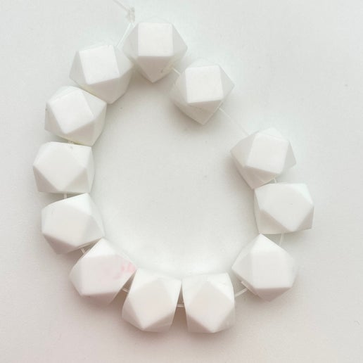 12 Sided 10mm White - FY-0179-C