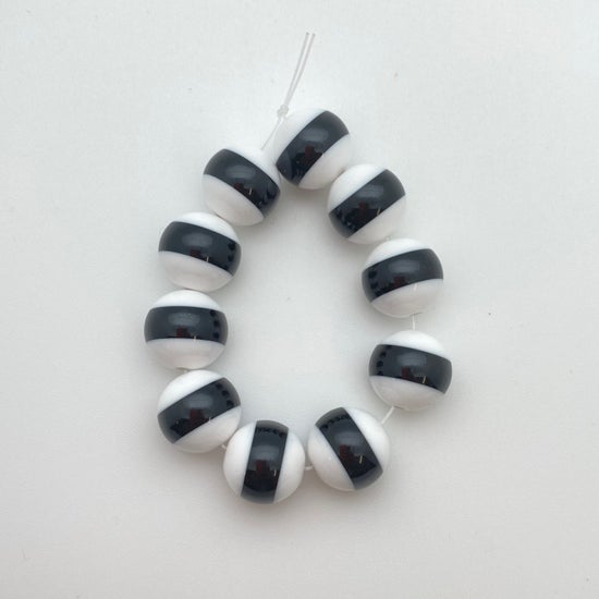Layered Round 14mm Black & White