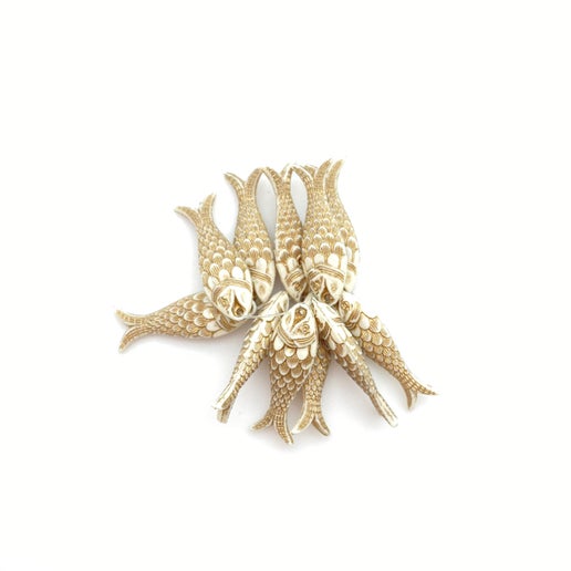 Fish Drop 28mm Ivory w/gold