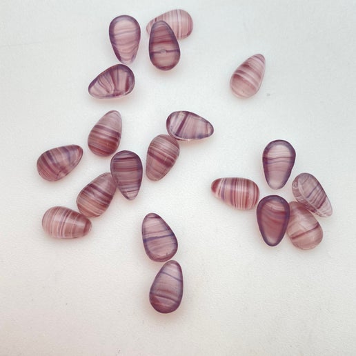 Cab Vintage Glass Amethyst 9x5mm - CAB-0310-B