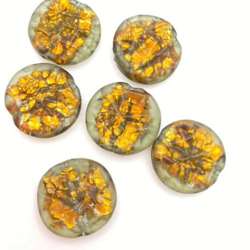 Baroque Flat 22mm Green Aventurine - YAYIN