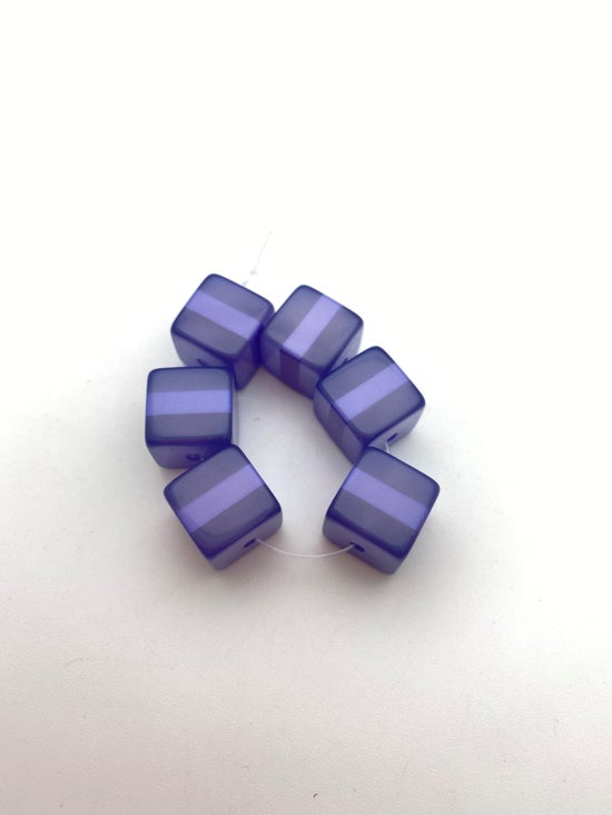 Layered Cube 16mm Lavender - IT-FY-0310-B