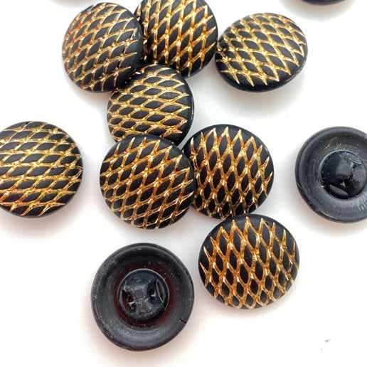 Button 18mm Jet/gold - BUTTON-0364-C