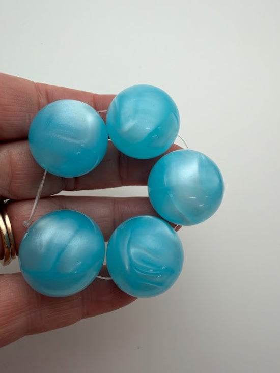 Round 25mm Aqua Pearl
