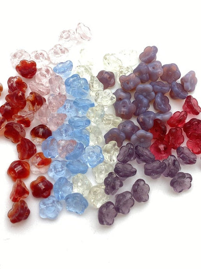 Vintage Glass Flowers button 6mm Jonquil