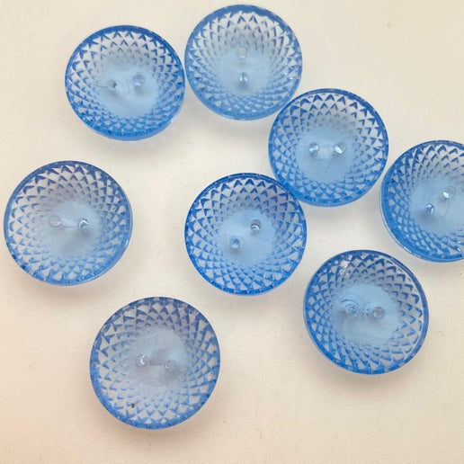 Button 18mm Lt Sapphire - BUTTON-0090-D