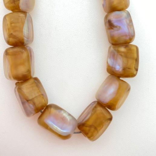 Cube 10mm Mexican Opal - YAYIN