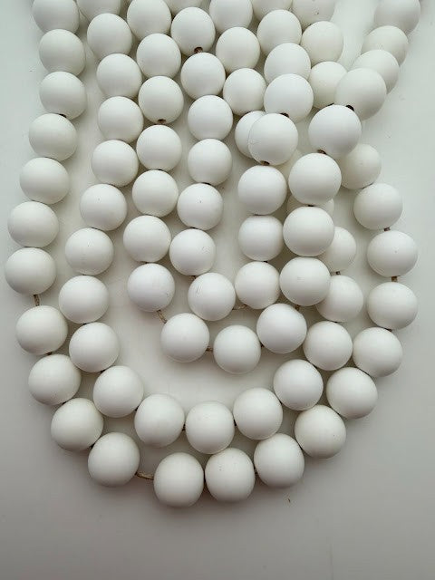 Round 12mm White Matte