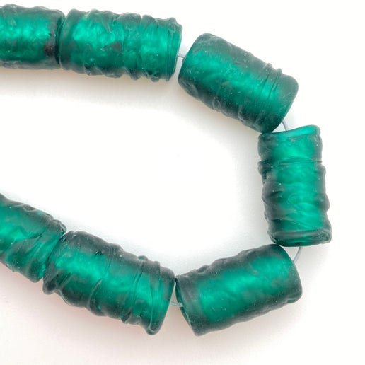 Baroque Tube 22x12mm Peacock - YAYIN