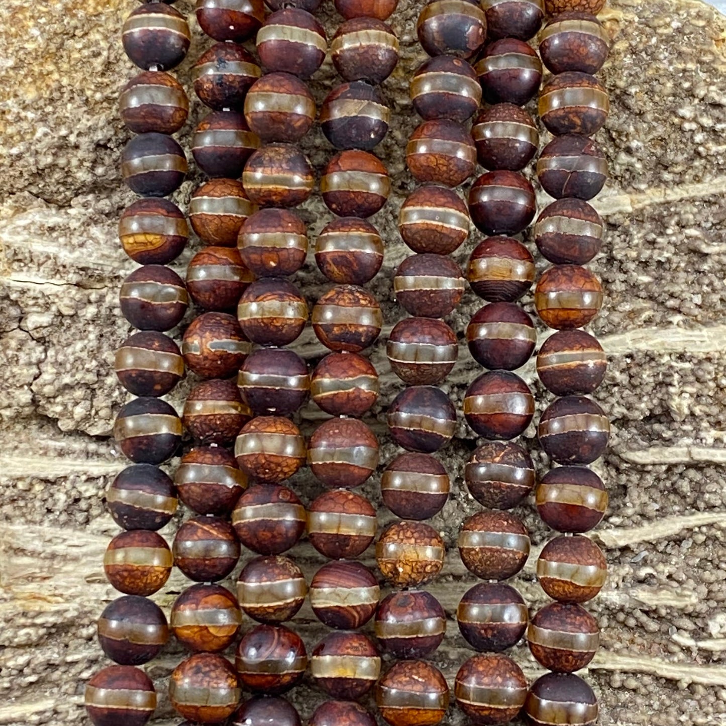 Dzi Agate, Tibetan Agate or Etched Agate Matte, Round 8mm, (Line Design)